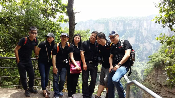 张家界导游服务 找靠谱导游-