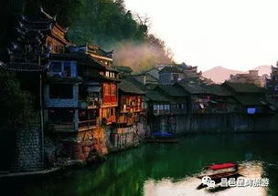 长沙 韶山 张家界 天门山 玻璃栈道 黄龙洞 民族表演 凤凰古城双飞6日