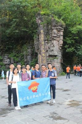 自由行张家界，是否需要请导游？稻草人自由行深度解析